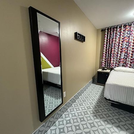 Moon Hotel Brooklyn New York Extérieur photo